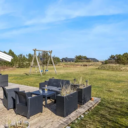 Lovely Holiday With An Activity - 1028 Ringkøbing